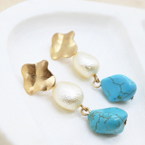 Resin beads earrings