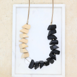 Wood and resin beads necklace