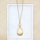 Wood and alloy pendant necklace