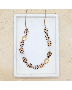 Acrylic resin and ccb beads necklace